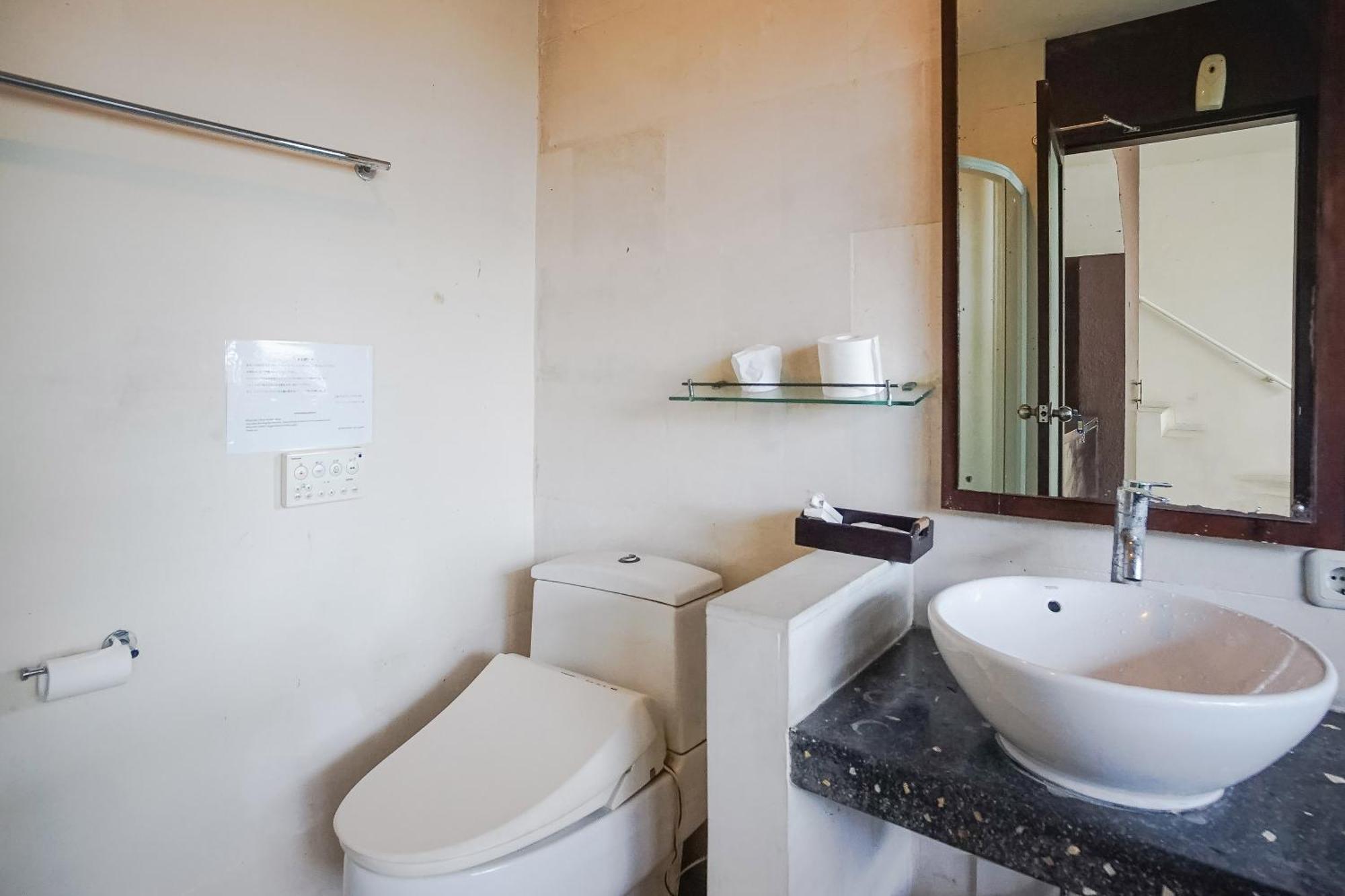Queen Rose Villa & Spa Джимбаран Экстерьер фото